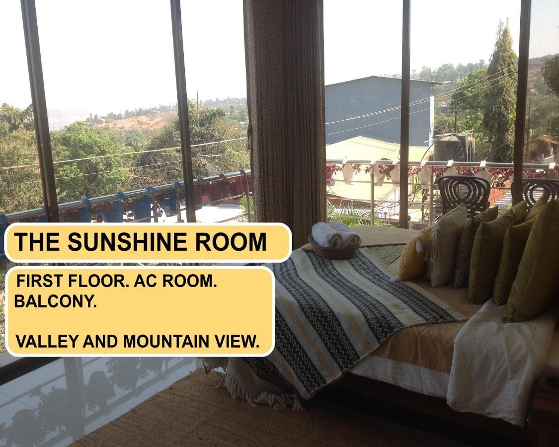 Strawberry County Otel Panchgani Dış mekan fotoğraf